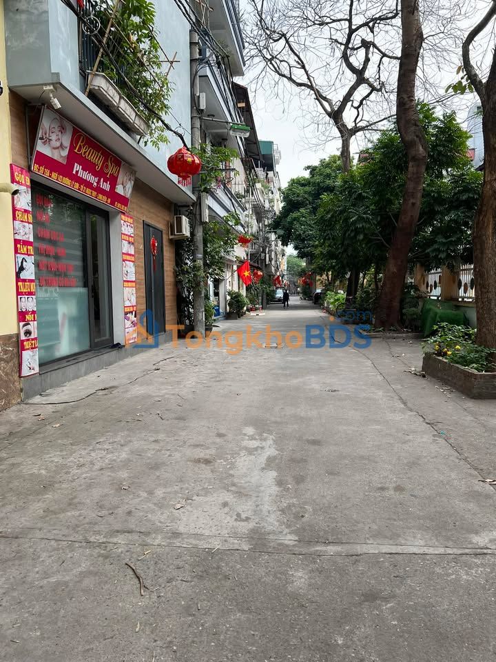 Nhà 31m² Thượng Thanh, Long Biên - 5 Tầng, Ngõ Ô Tô, Giá 7.95 Tỷ