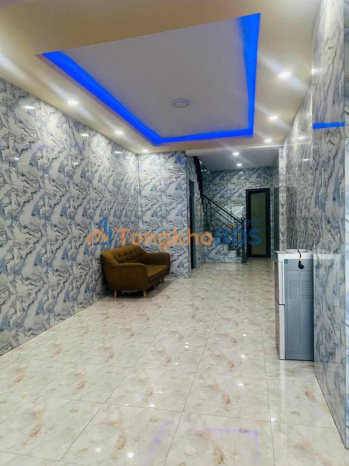 Nhà 2 Tầng 3PN Sơn Đông, Bến Tre - Giá 8 Triệu, Sẵn Nội Thất