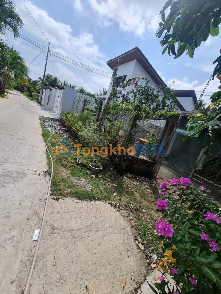 Đất Quốc lộ 60 Châu Thành 735m² 2,1 tỷ - Sổ đỏ chính chủ, xe 16 chỗ vi vu