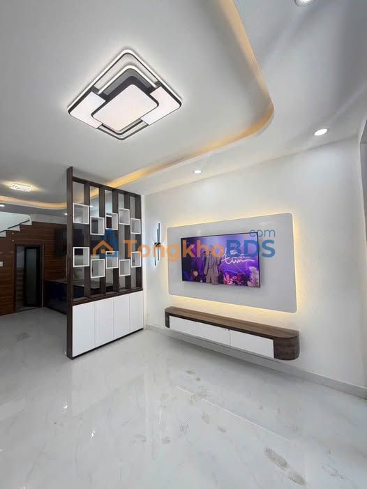 Nhà 2.85 Tỷ Phường 4 Đà Lạt - 2PN, Ô Tô Tận Cửa, Gần Trung Tâm