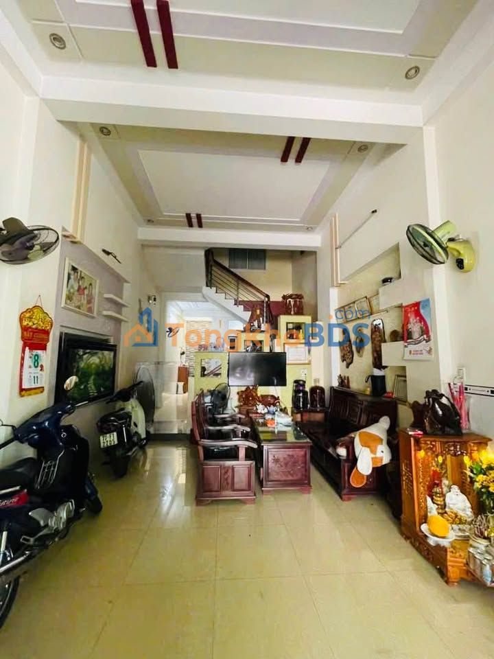 Mặt Tiền Hoàng Hoa Thám Quy Nhơn - Nhà 3 Tầng 64m² 7.5 Tỷ