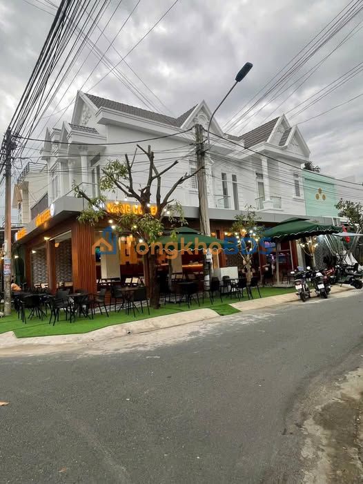 Nhà Mặt Tiền Kinh Doanh Huỳnh Thúc Kháng, Rạch Giá - 140m²