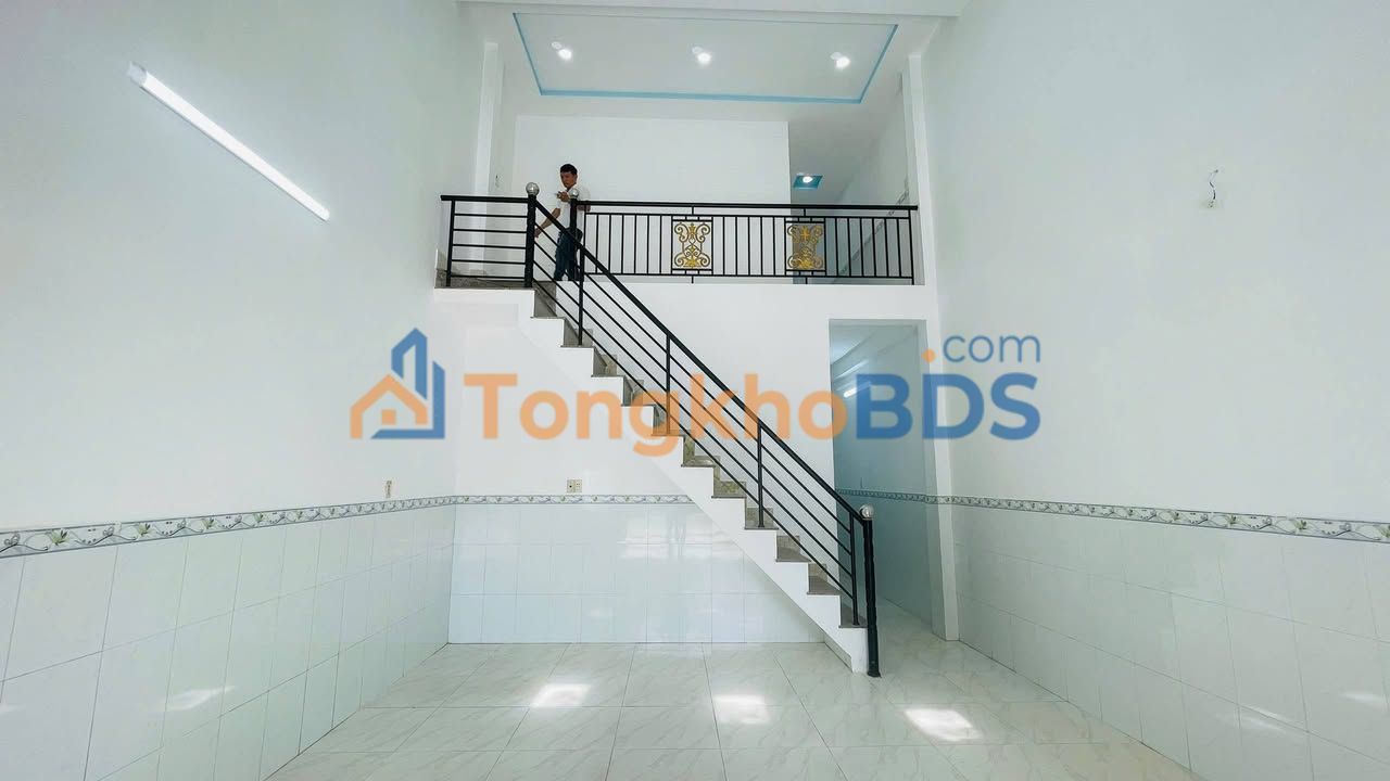 Nhà mặt tiền Long Hậu 200m² 4.5 tỷ - Mặt tiền kinh doanh