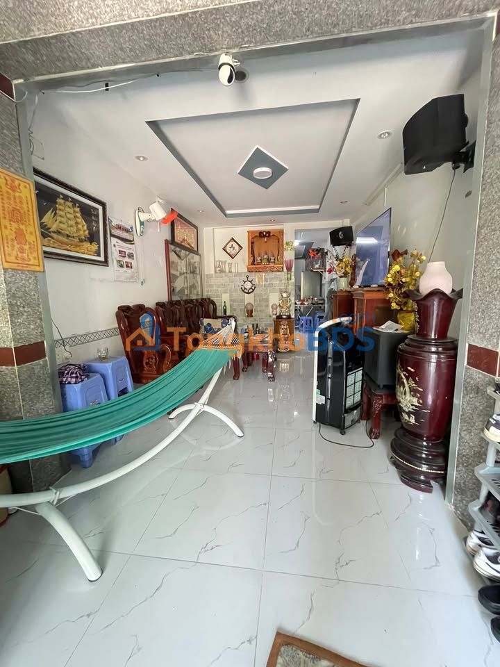 Nhà riêng Lê Văn Lương Nhơn Đức 45m² 2.7 tỷ - Ô tô vào nhà