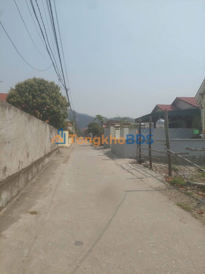 Đất Đông Mai Quảng Yên 100m² - Sổ đỏ chính chủ