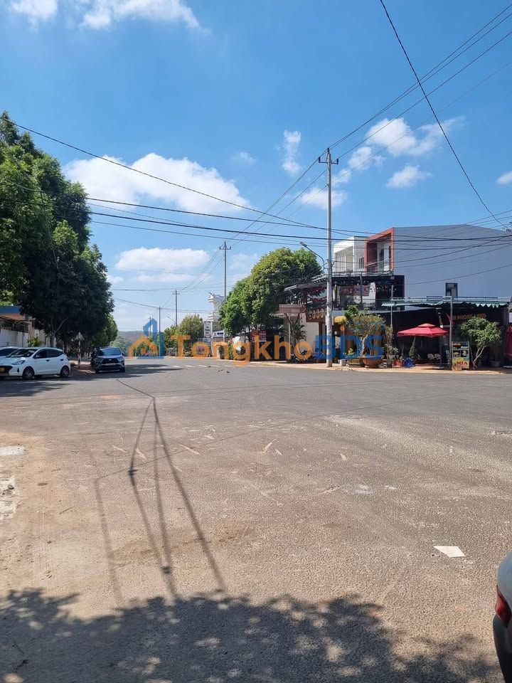 Đất nền Chính Hữu Phú Yên 120m² 4.5 tỷ - Sổ đỏ chính chủ