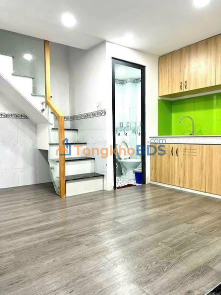 Nhà Nhỏ Tân Quy Q7 - 18m² Giá 920 Triệu - Sẵn Sàng Vào Ở Ngay