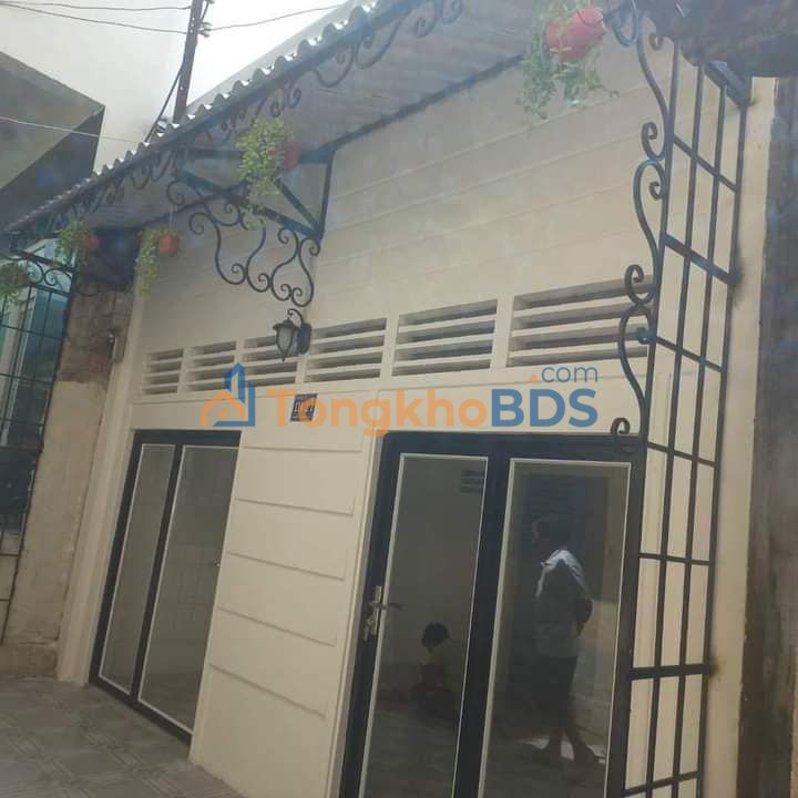 Nhà cấp 4 Thị trấn Cần Giuộc 1PN 2.5 triệu - Sẵn sàng ở ngay