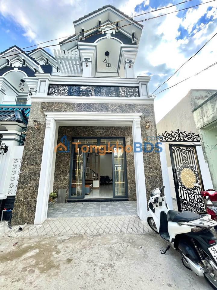 Nhà riêng Đinh Đức Thiện Bình Chánh 102m² 1.3 tỷ - Ô tô vào nhà