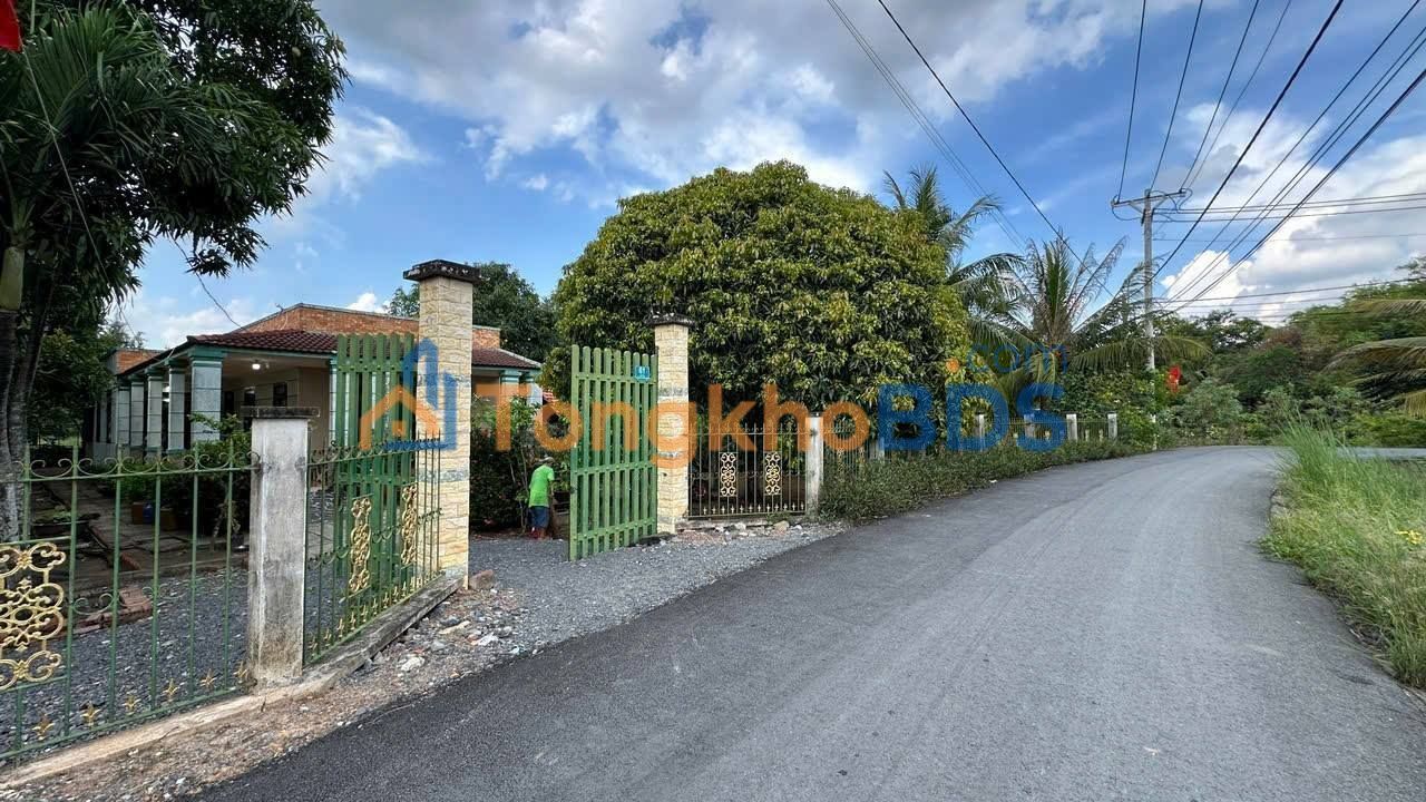 Bán Gấp Nhà Vườn 1427m² Mặt Tiền Phan Thị Khai, Bình Chánh - Giá 12.3 Tỷ