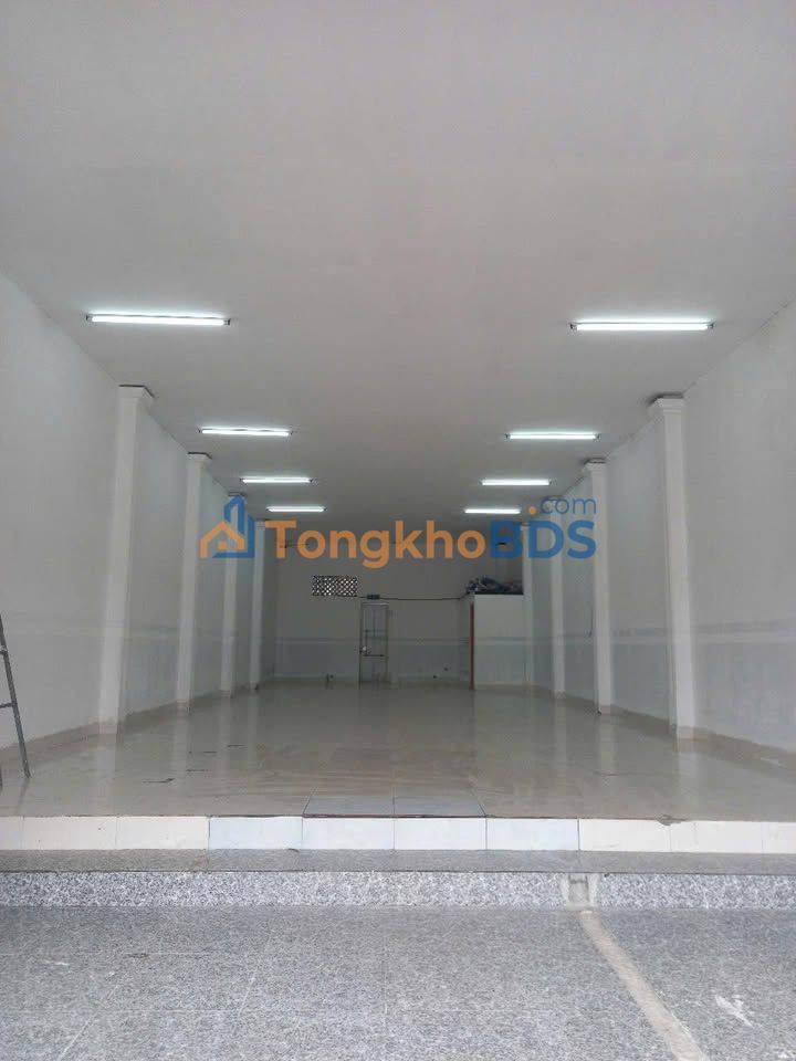 Mặt bằng Hoàng Lanh 136m² 8 triệu - Mặt tiền kinh doanh