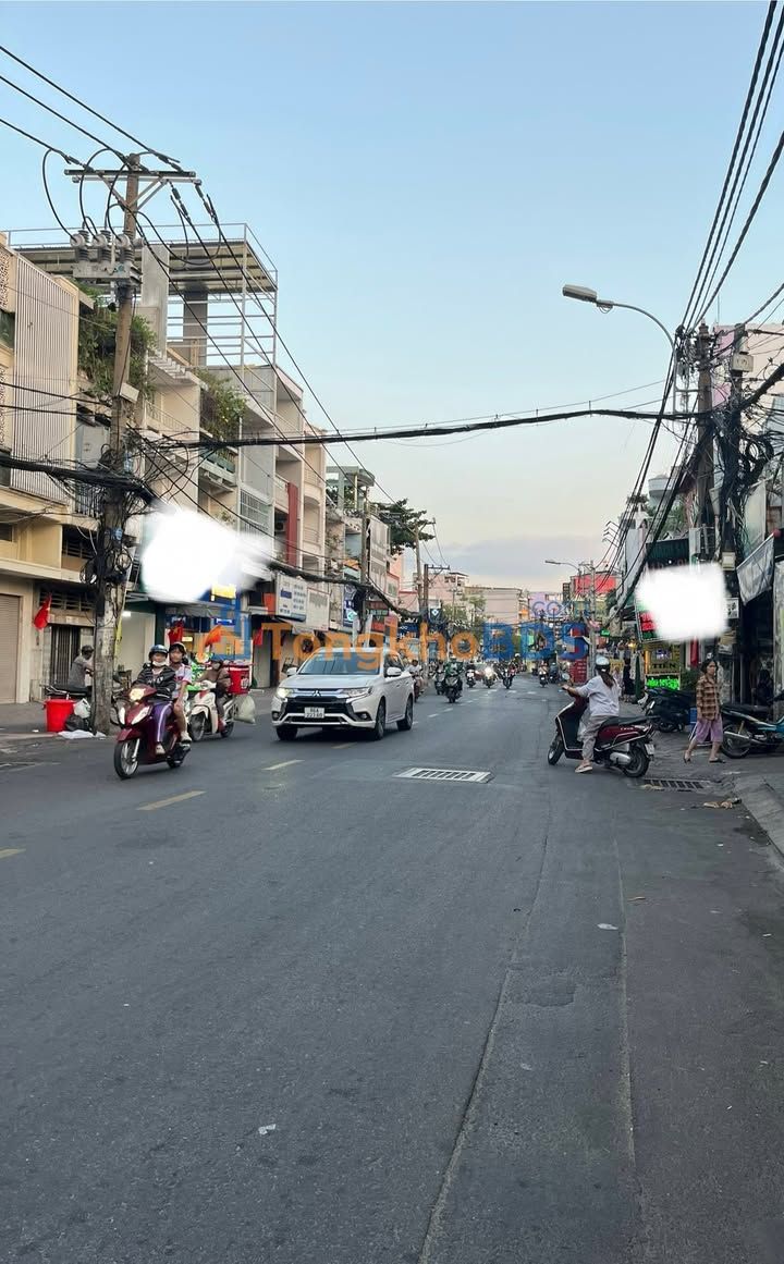 Nhà phố Phan Văn Trị Bình Thạnh 99m² 19 tỷ - Mặt tiền kinh doanh