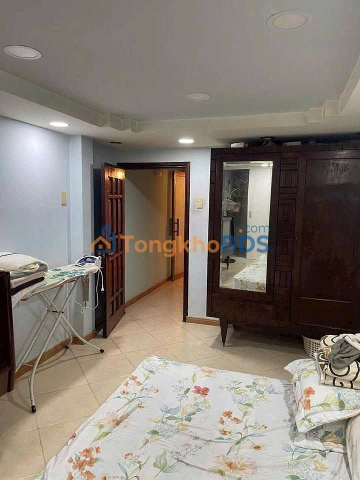 Nhà Nơ Trang Long Bình Thạnh 12 tỷ - Ô tô vào nhà