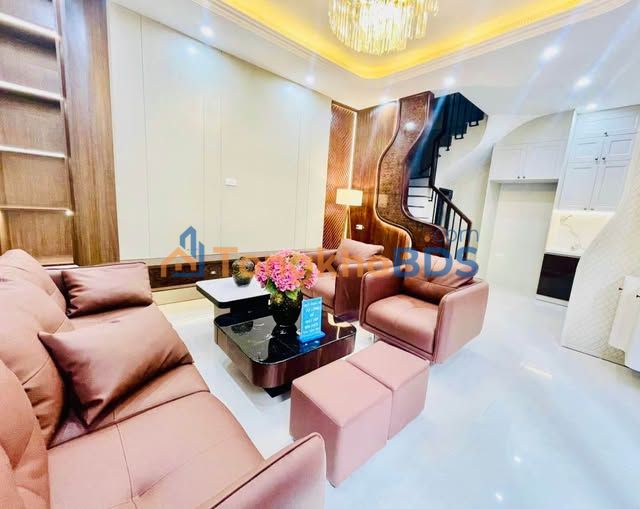 Nhà Văn Phú 36m², 5 Tầng Gần CV 365 - Giá 8 Tỷ
