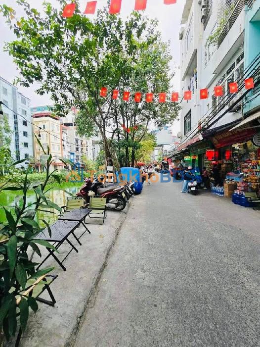 Nhà Mặt Hồ Đống Đa 50m² 5 Tầng - Kinh Doanh Đỉnh Cao 20 Tỷ