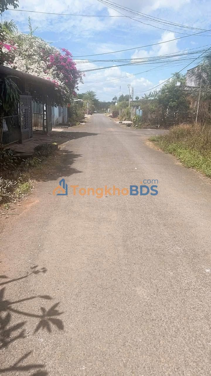Đất Thôn 8 Buôn Ma Thuột 140m² 950 triệu - Sổ đỏ chính chủ