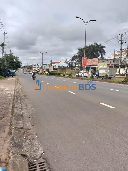 Đất nền EcoCity Buôn Ma Thuột 81m² giá 5,9 tỷ - Đường to ô tô