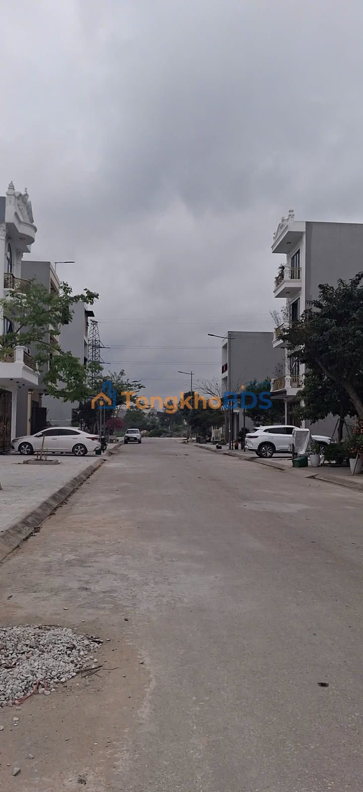 Bán đất Núi Long, Hoằng Hóa, Thanh Hóa - 92.5m², 3.7 tỷ, vỉa hè rộng