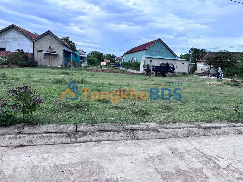 Đất nền Thôn 1 Bình Nghi 196m² 600tr - Sổ đỏ chính chủ