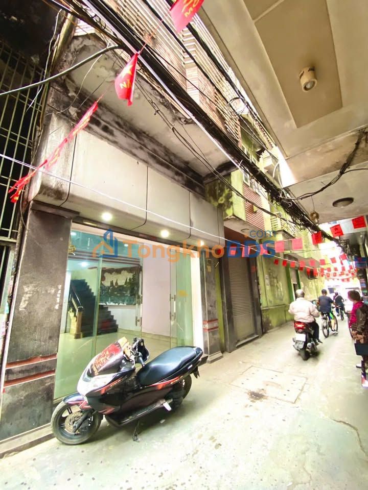 Nhà mặt ngõ 346 Tô Hiệu 50m2 3,6 tỷ - Ô tô vào nhà