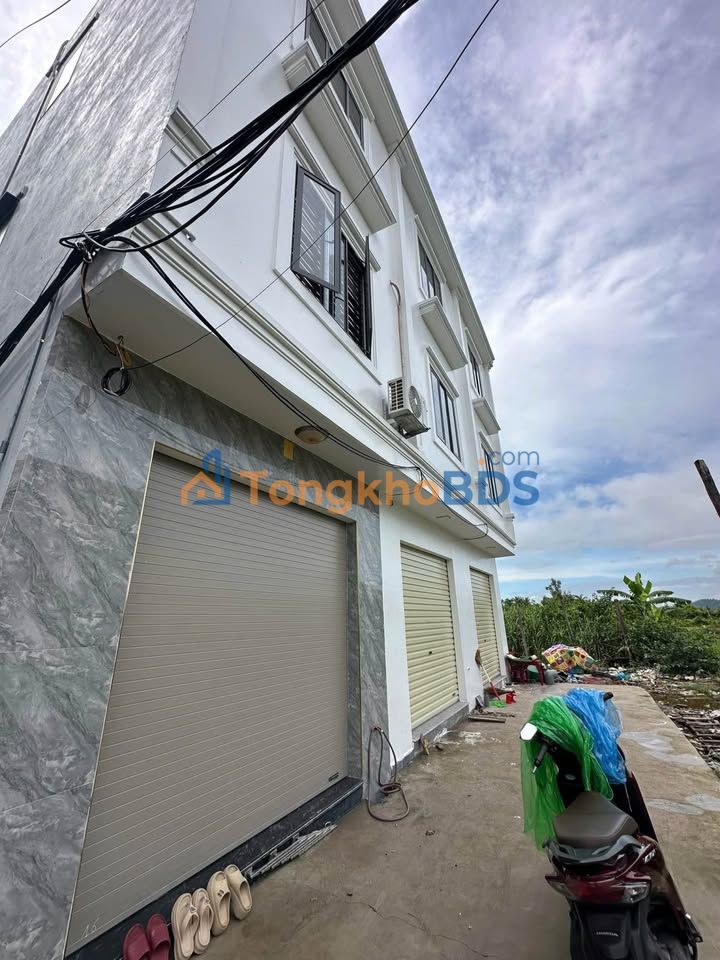 Nhà 40m² Hưng Đạo, Hải Phòng - Ô tô đỗ cửa, 3 Ngủ, Giá 1.7 Tỷ