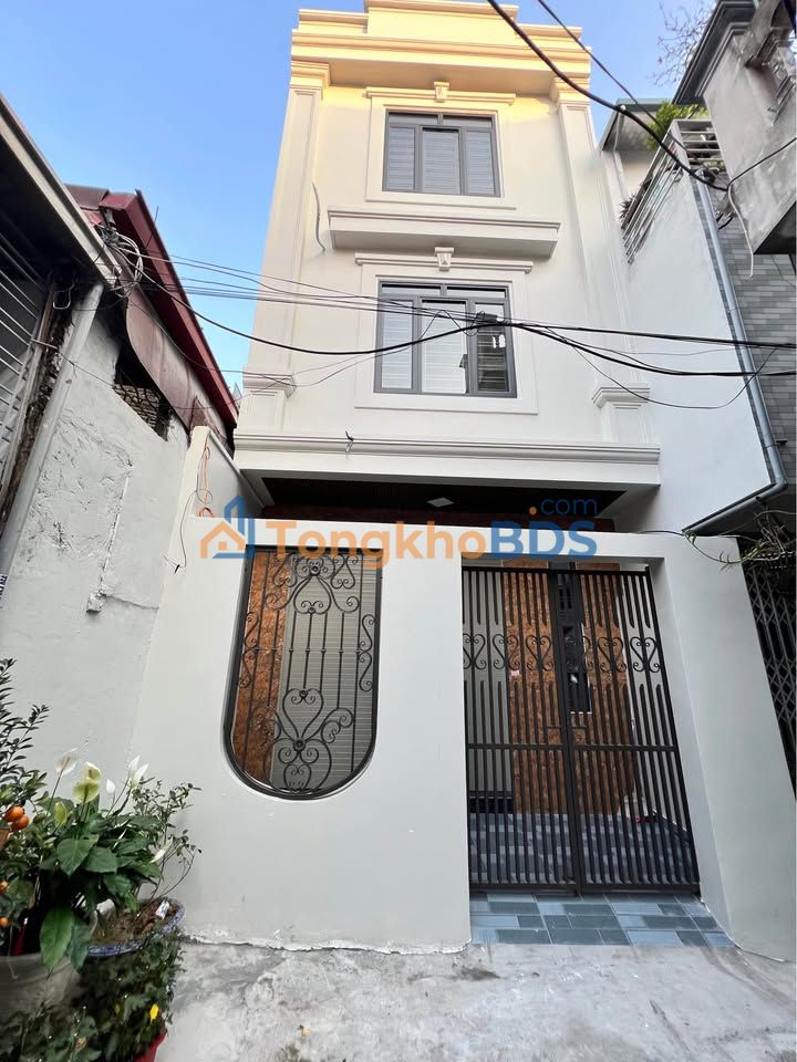 Nhà Trần Nguyên Hãn 58m2 giá 3,4 tỷ - Chính chủ bán