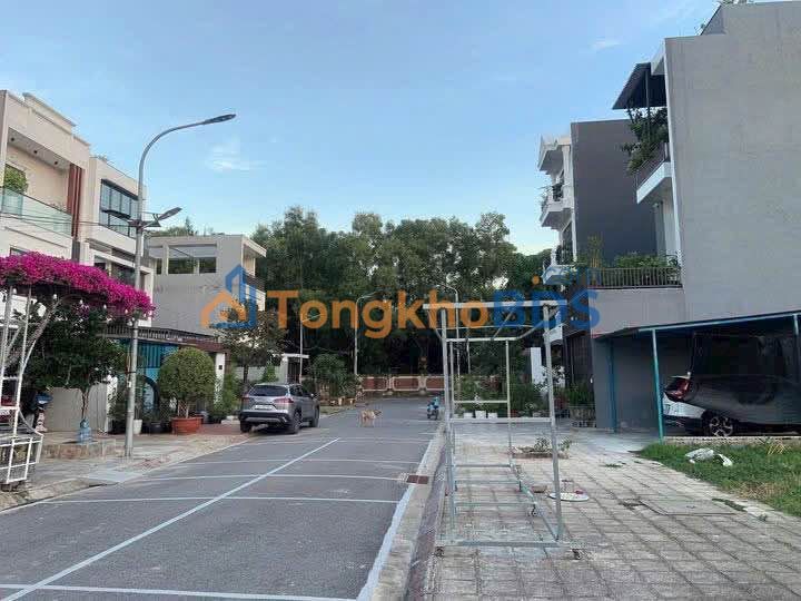 Đất đấu giá Phương Khê 100m² 4 tỷ - Sổ đỏ chính chủ