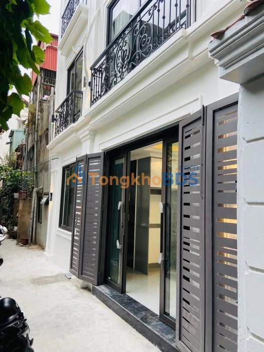 Nhà riêng An Khánh 32m² hơn 5 tỷ - Ôtô đỗ cổng