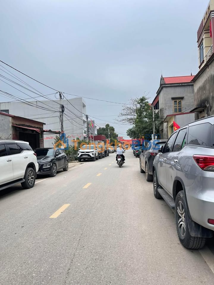 Đất nền Đức Giang 120m² 1.2 tỷ - Sổ đỏ chính chủ xây tự do