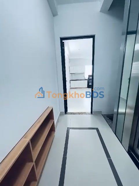 Phòng trọ Nguyễn Khang 28m² 4,5 triệu - Full nội thất