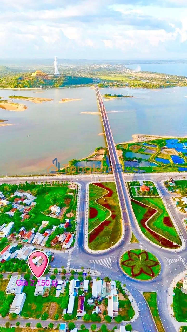 Đất nền Vòng xoay Cầu Cổ Luỹ 100m² - Kinh doanh sầm uất, giá 2.15 tỷ