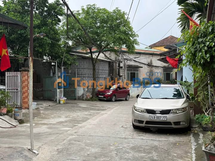 Nhà Ngõ Xưởng In, Lào Cai 66m² Sổ Đỏ Sẵn Sàng - Giá 1.89 Tỷ