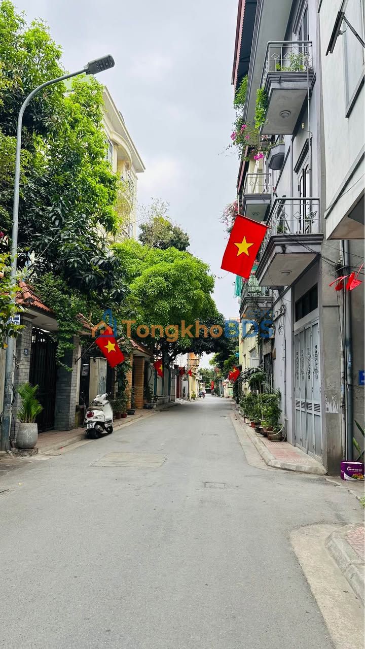 Đất nền Ngọc Thuỵ Long Biên 100m² - Sổ đỏ chính chủ