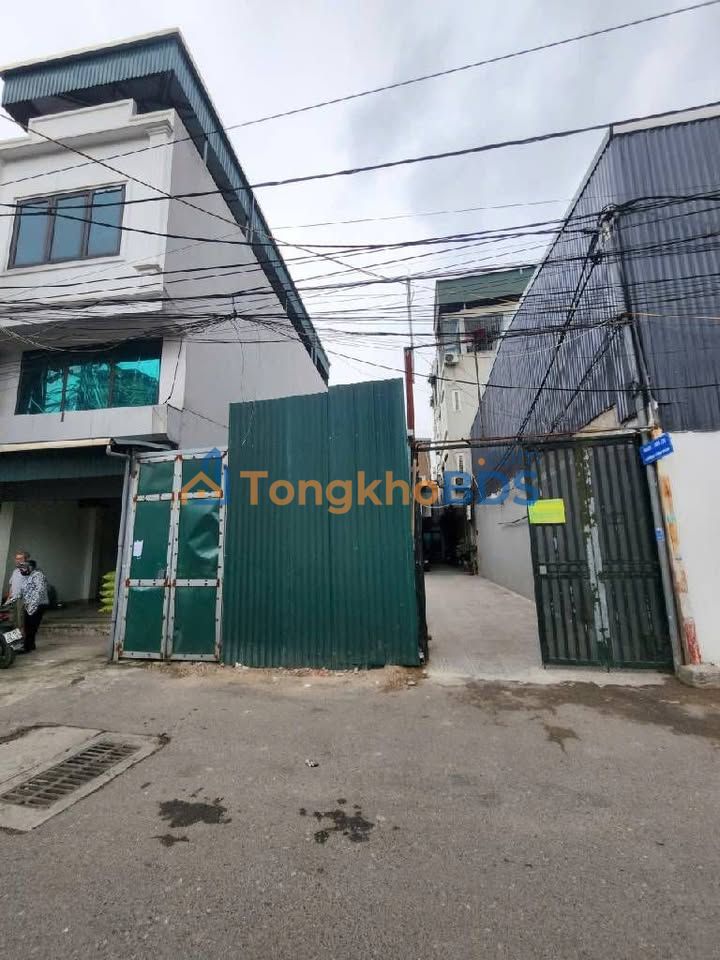 Đất Lĩnh Nam Hoàng Mai 64m² 12.6 tỷ - Sổ đỏ chính chủ