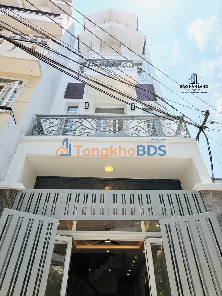 Nhà Nguyễn Văn Khối 49m² 8.2 tỷ - Ô tô vào tận nhà