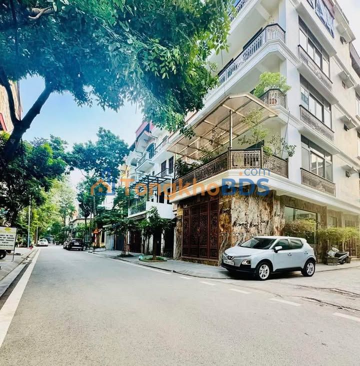 Nhà Nguyễn Khánh Toàn Cầu Giấy 85m² 24 tỷ - Ô tô vào tận nhà