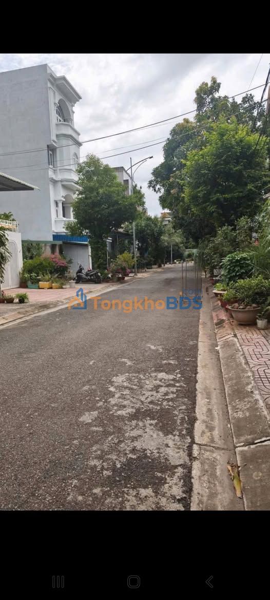 Đất nền 300m² full thổ cư - Khu Đại An, Quận 6 - Giá 6.5 tỷ