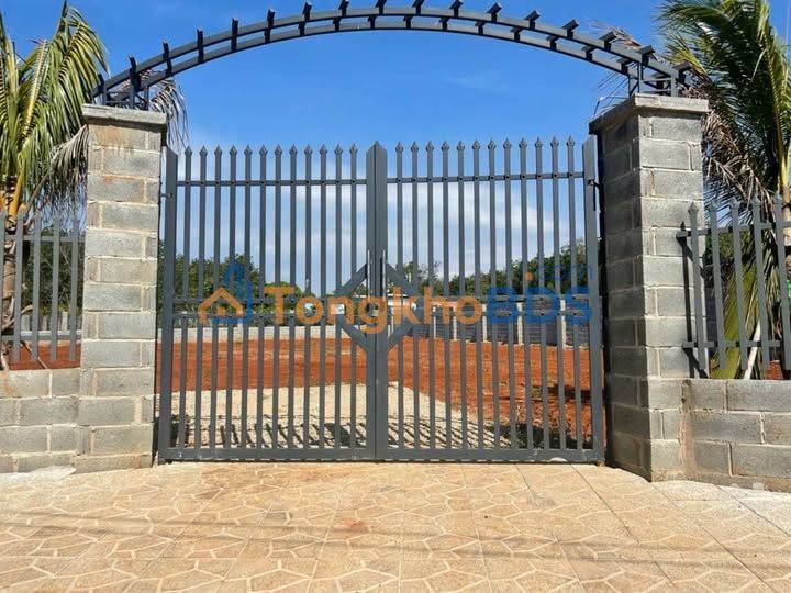 Nhà Vườn Long Phước - 1000m² Đất & Nhà Xinh Giá 3.8 Tỷ