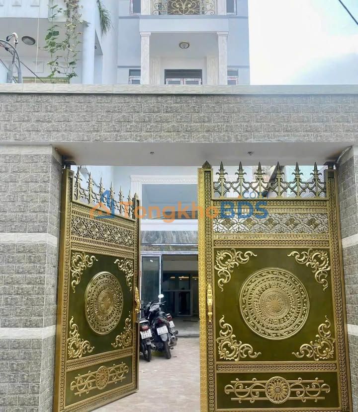 Nhà MT Tống Văn Hên Tân Bình 215m² 90 triệu - Oto vào