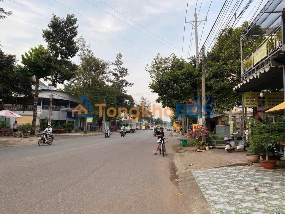 Nhà riêng Dĩ An 120m² giá 3 tỷ - Chính chủ bán