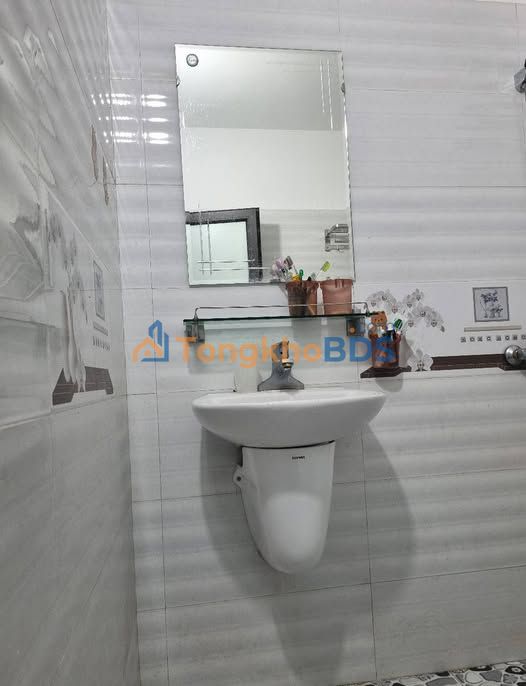 Nhà Đẹp 125m² Tân Phong, Lai Châu - Giá 1.5 Tỷ, Sẵn Ở Ngay