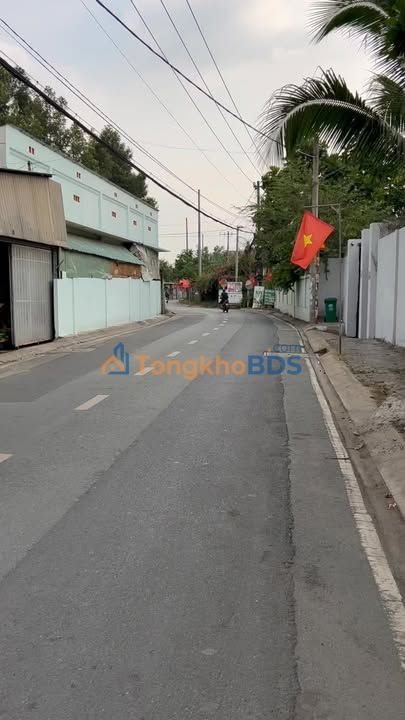 Nhà nguyên căn Võ Văn Hát Thủ Đức 150m² 10 triệu - Mặt tiền KD