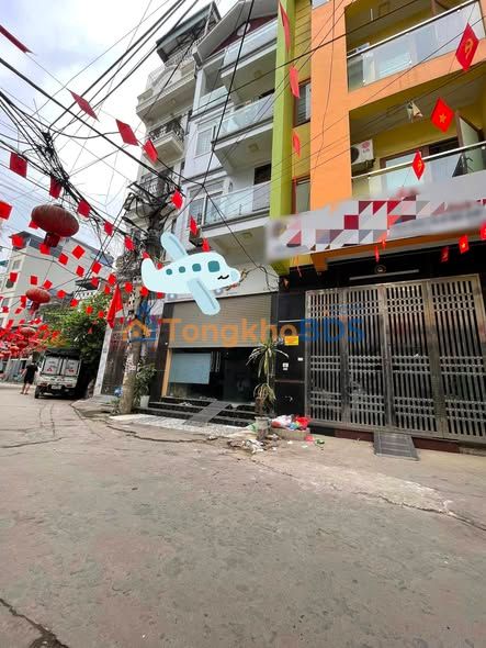 Nhà Mặt Tiền Kinh Doanh Thanh Trì 61m², 4 Tầng - Giá Đầu Tư 12.x Tỷ