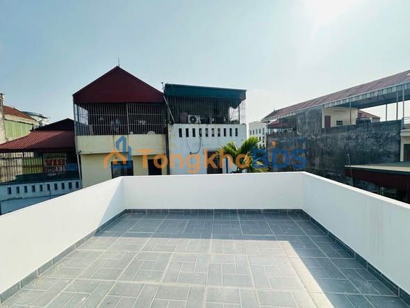 Bán đất Phùng 46m² - 4 tầng, ô tô tránh, giá tốt