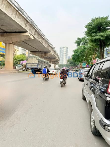 Nhà mặt phố Hồ Tùng Mậu 68m² 27 tỷ - Chính chủ bán