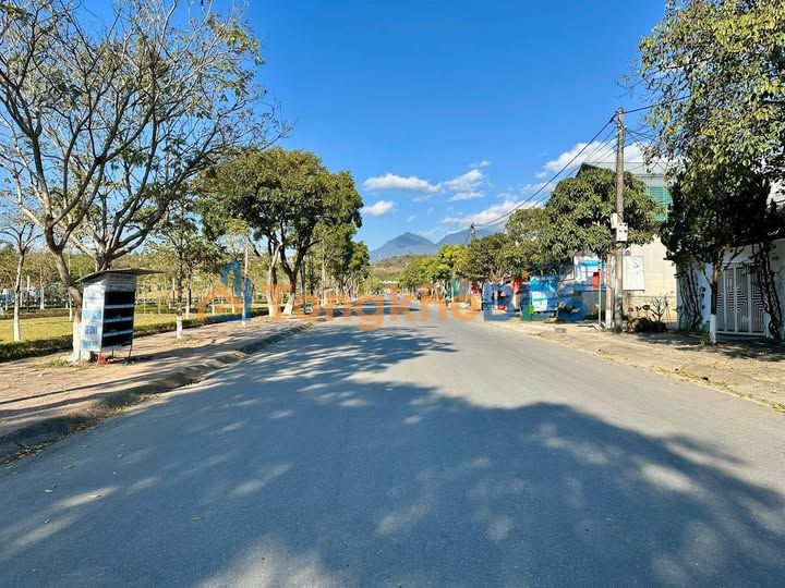 Bán Đất Vàng 140m² Nguyễn Chí Thanh, Lai Châu - Sổ Đỏ Sẵn Sàng