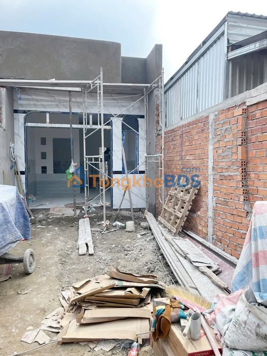 Nhà Đất Mỹ Tho 110.7m² Hướng Đông Bắc - Sổ Hồng Riêng, Giá 1.26 Tỷ