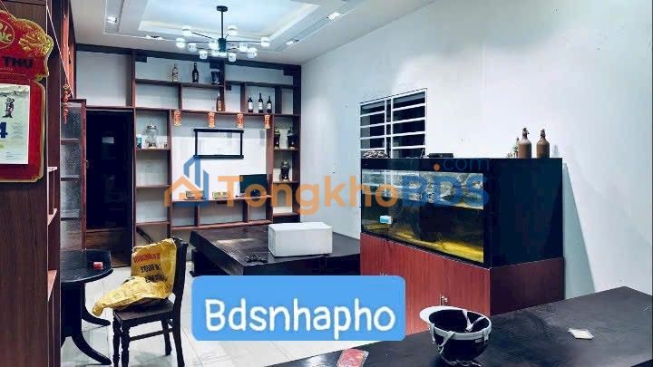 Nhà 3 Tầng Full Nội Thất, Phạm Quang Ảnh, Sơn Trà - 240m²