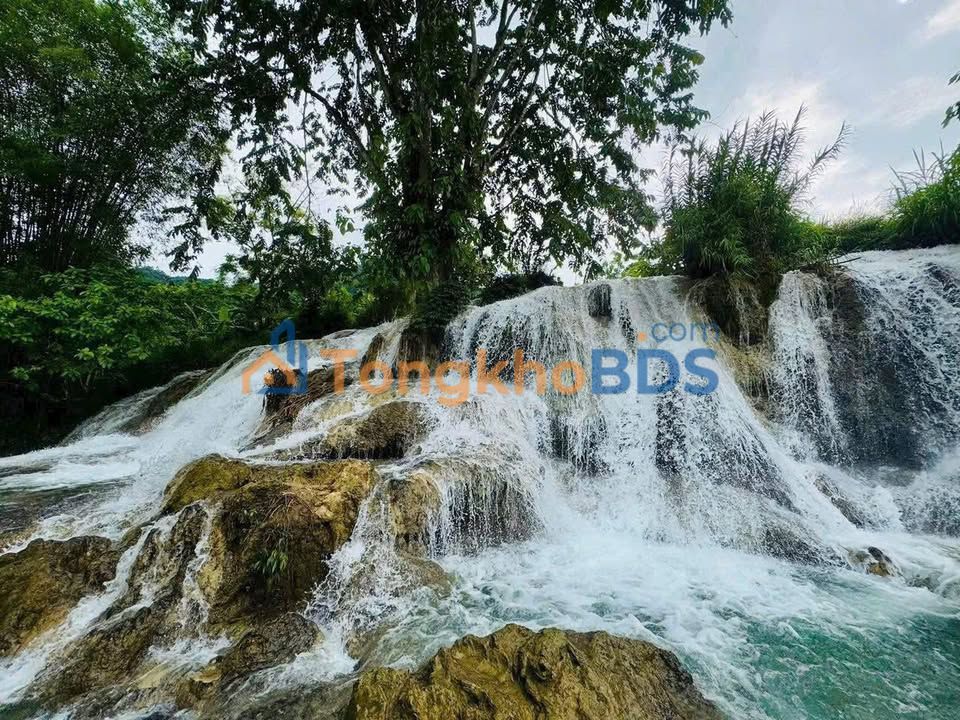 Đất nghỉ dưỡng view cánh đồng, lưng tựa núi tại Tân Lạc, Hòa Bình - 1400m²