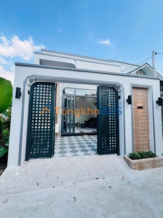 Nhà 102m² Mỹ Phong, Đồng Tháp - Sổ hồng, 2PN, Ô tô vào nhà